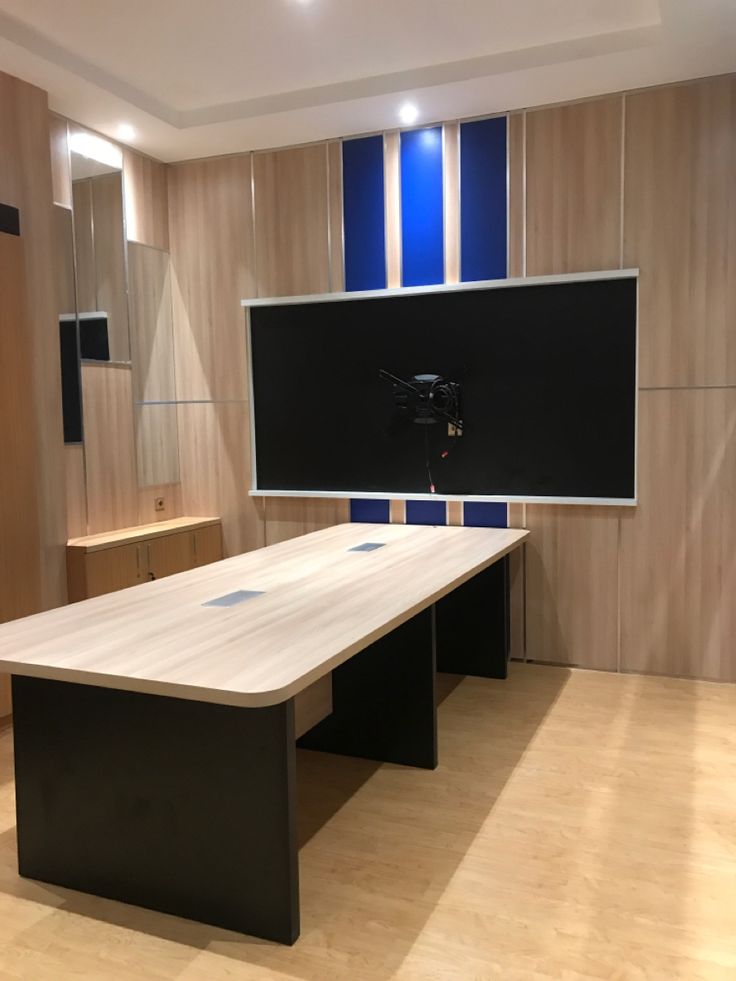 Office Table Manufacturers in Chennai